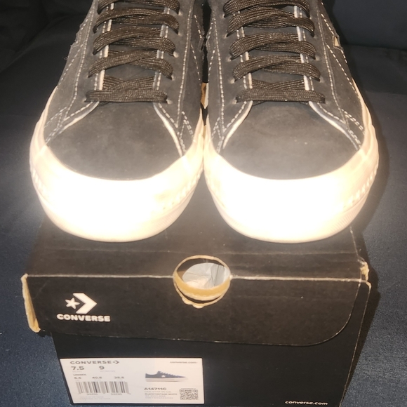 Converse - Picture 5 of 8